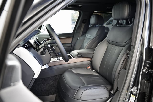 New 2025 Land Rover Range Rover Long Wheelbase SE image 25