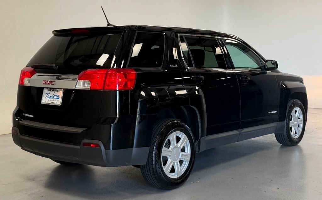 Used 2014 GMC Terrain SLE FWD image 3