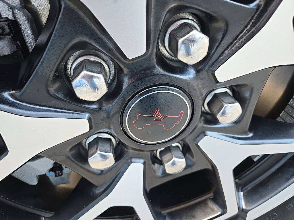 New 2025 Jeep Wrangler Unlimited Rubicon image 28