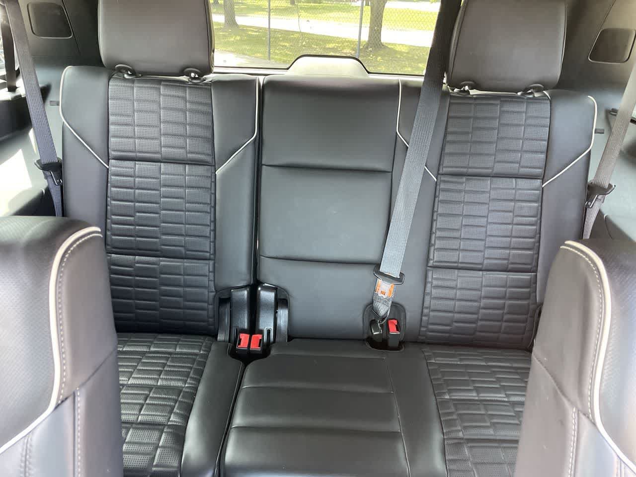 Used 2023 Cadillac Escalade V AWD/4WD image 19