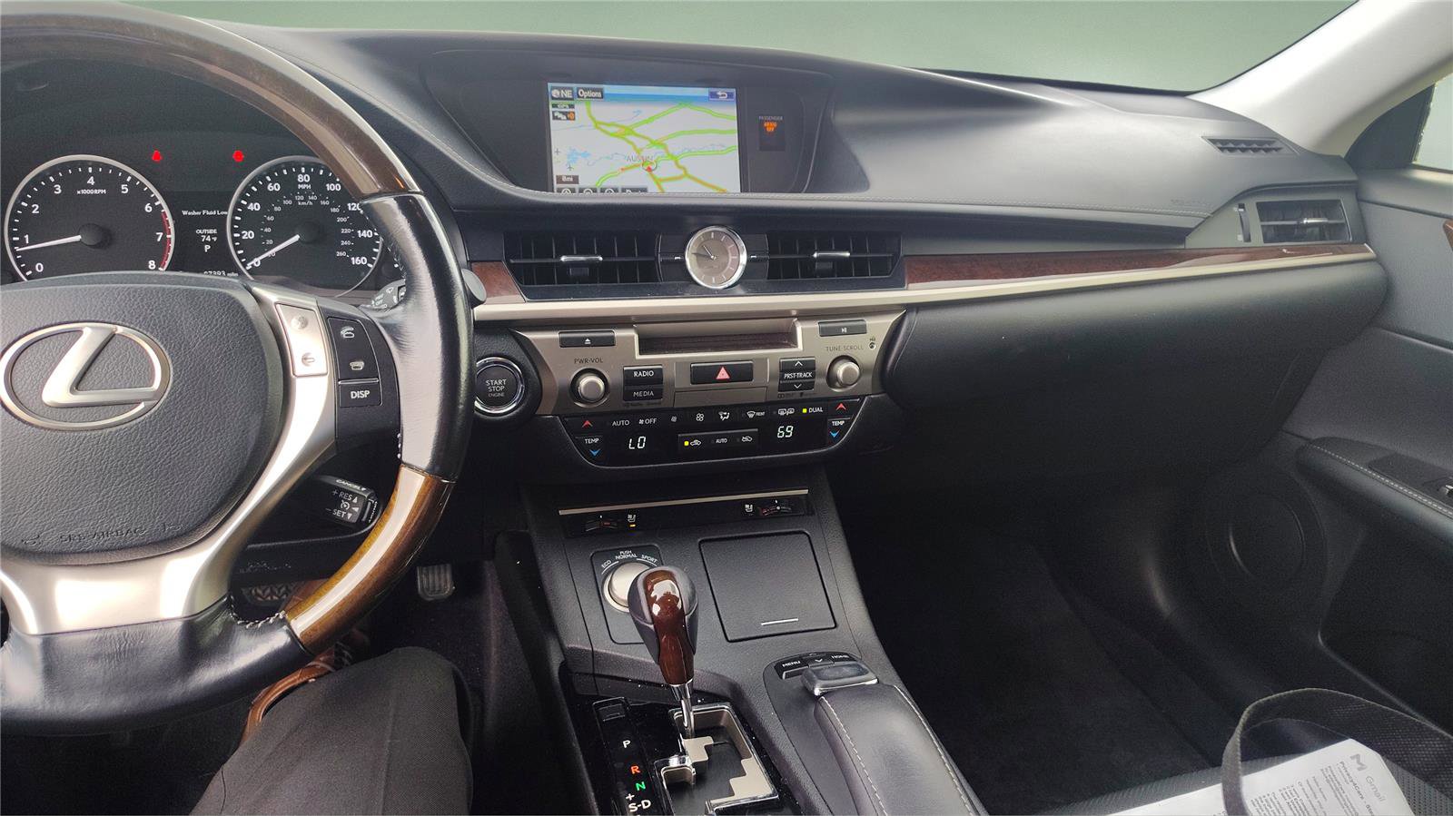 Used 2015 Lexus ES 350 image 9