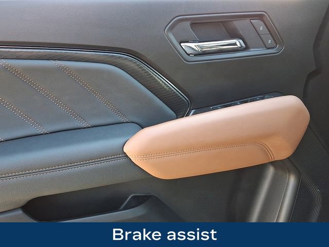 Used 2025 GMC Canyon AT4 image 16