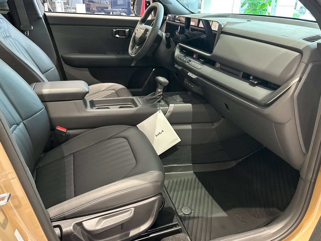 New 2027 Kia Seltos X-Line SX w/ X-Line SX Prestige Package AWD/4WD image 10