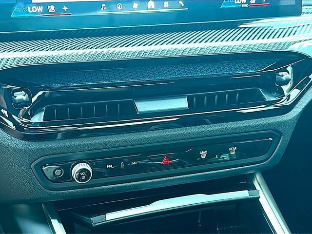 New 2026 BMW M2 w/ Lighting Package RWD image 53