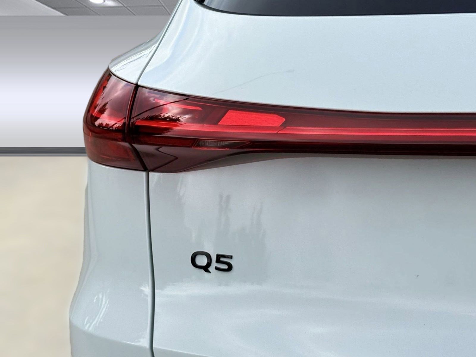 New 2025 Audi Q5 Prestige image 12