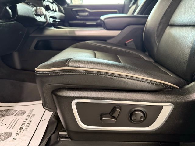 Used 2022 RAM 1500 Laramie w/ Sport Appearance Package image 13