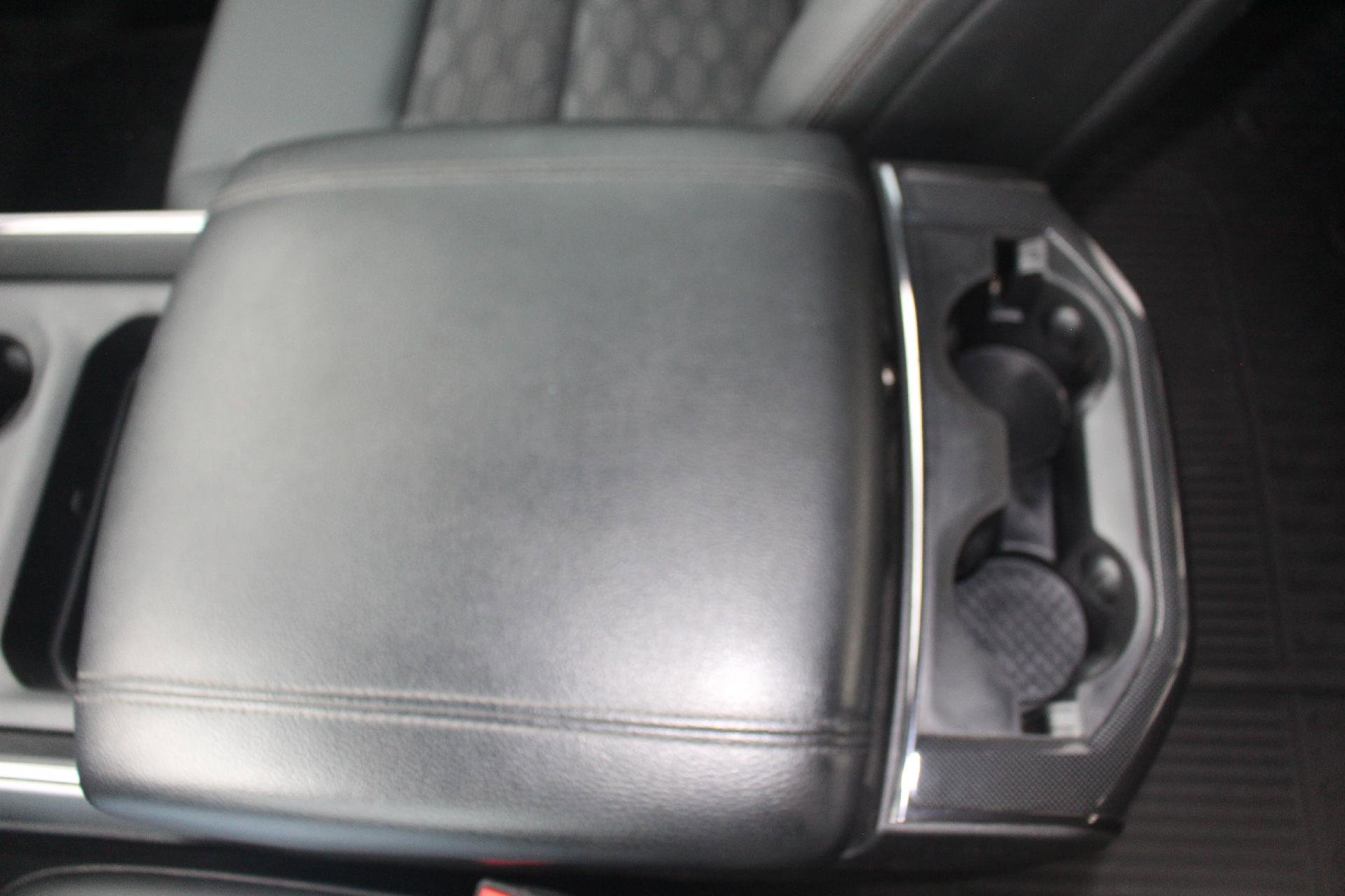 Used 2021 RAM 1500 4x4 Crew Cab image 16