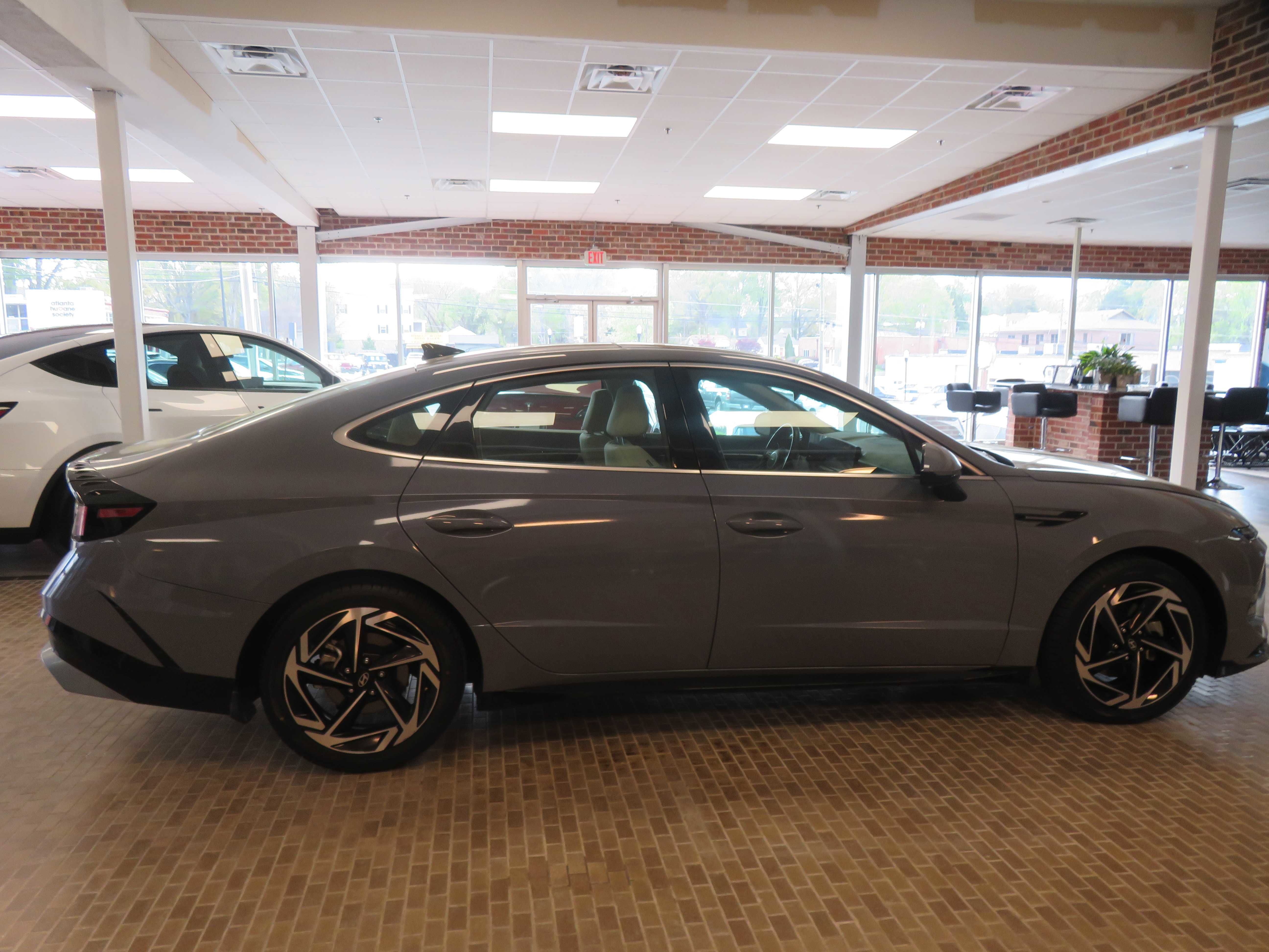 Used 2024 Hyundai Sonata SEL w/ Convenience Package FWD image 60