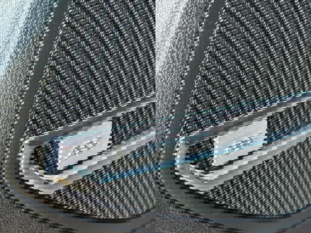 Used 2023 Buick Envision Avenir image 20