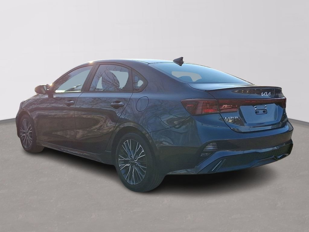 Used 2023 Kia Forte GT-Line w/ GT-Line Premium Package image 4