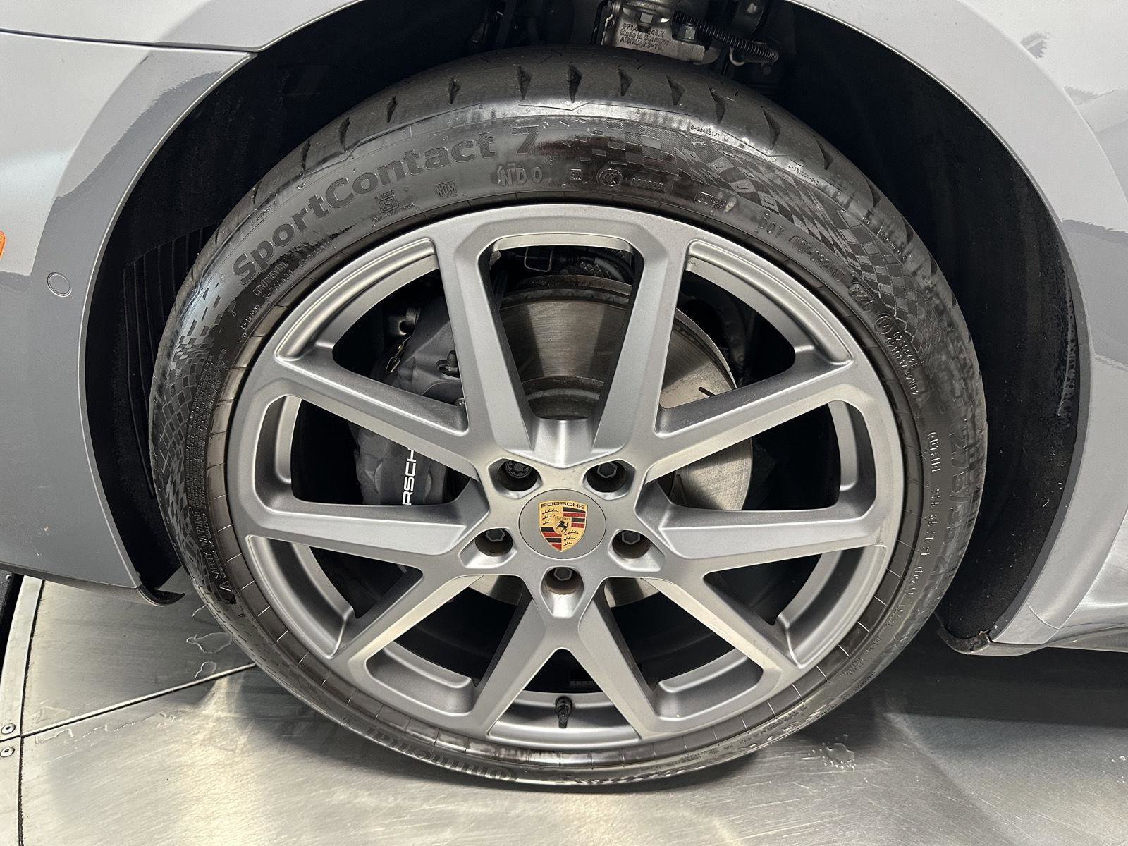 Used 2025 Porsche Panamera 4 image 11