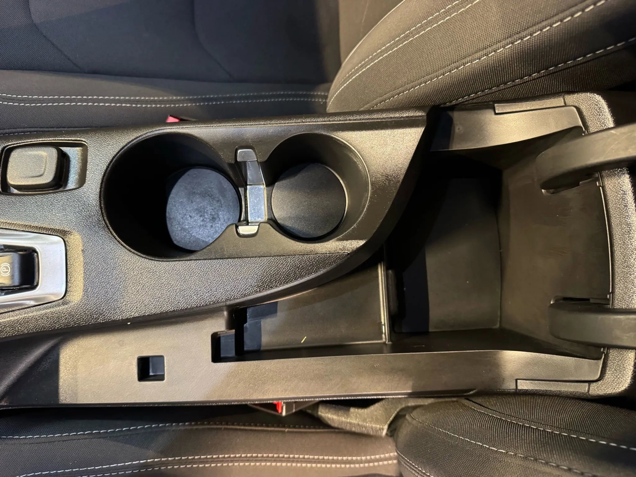 Used 2018 Chevrolet Camaro LT w/ RS Package image 19