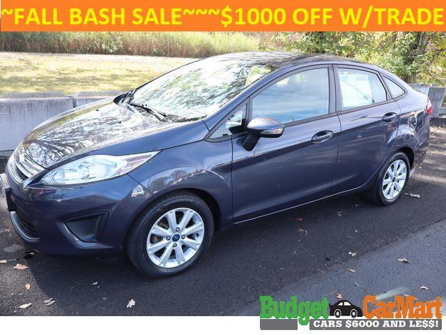 Used 2013 Ford Fiesta SE image 1