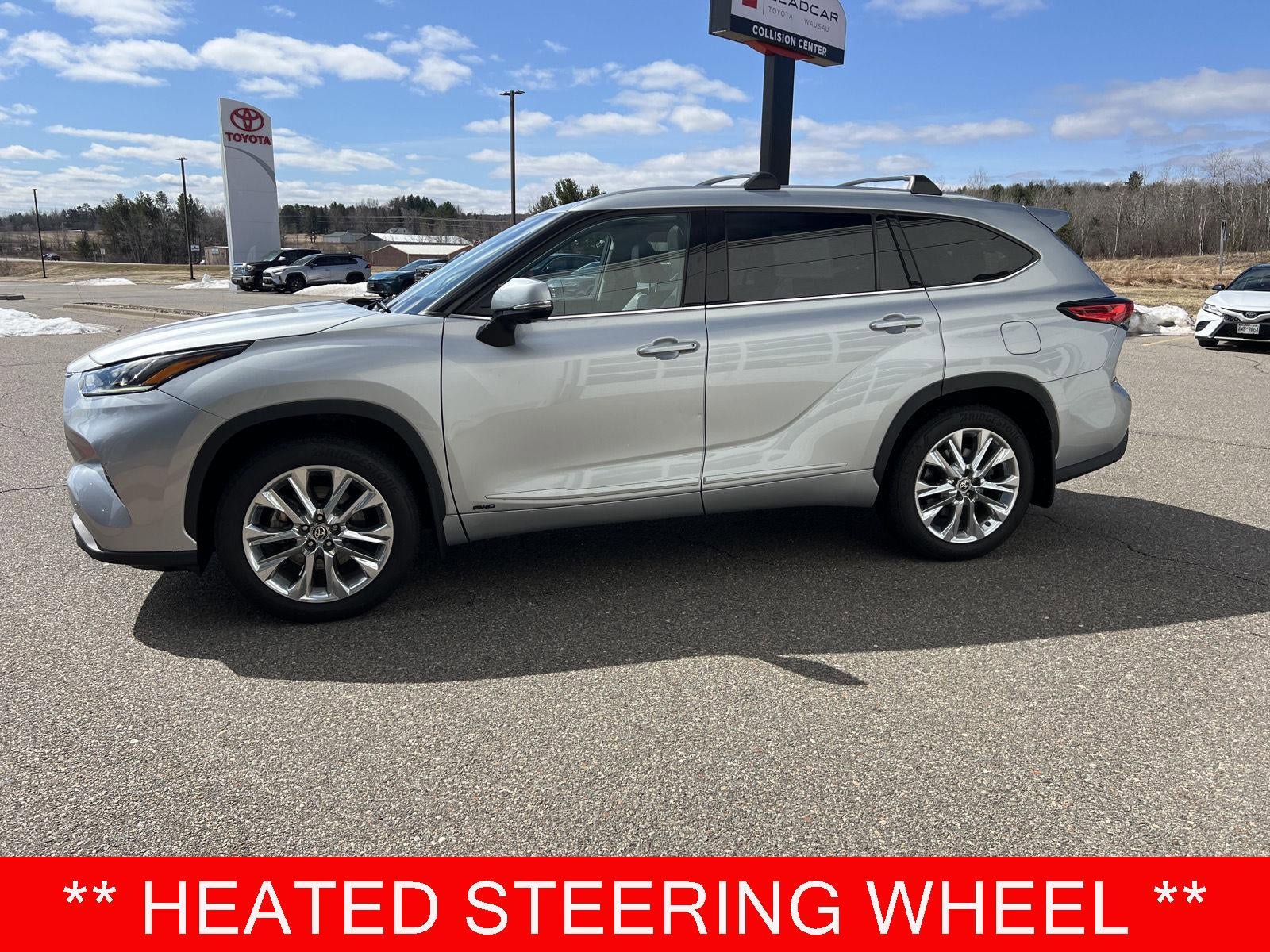 Used 2023 Toyota Highlander Limited image 5
