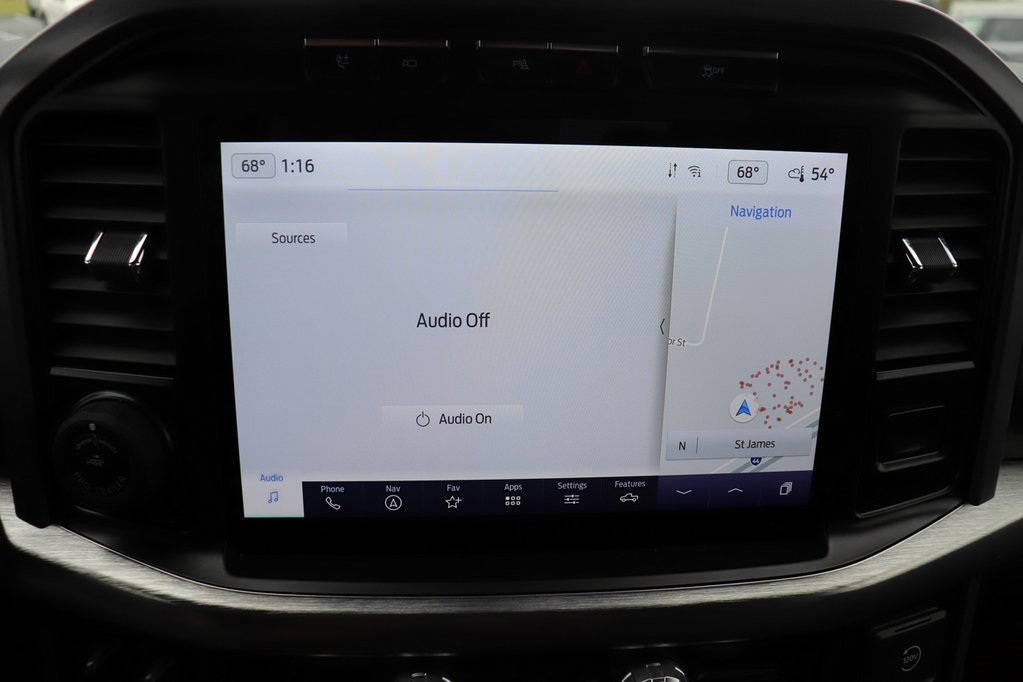 Used 2023 Ford F150 Lariat w/ Trailer Tow Package image 37