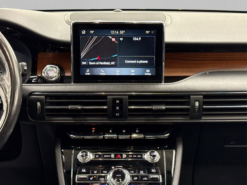 Used 2020 Lincoln Corsair Reserve w/ Equipment Group 202A image 19