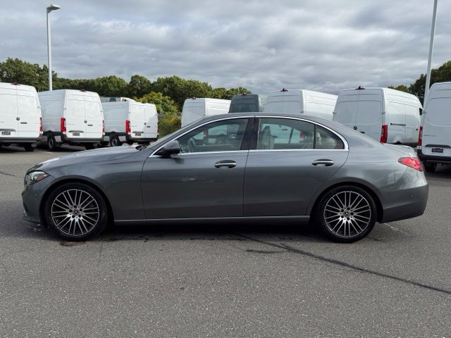 Used 2022 Mercedes-Benz C 300 4MATIC Sedan image 3