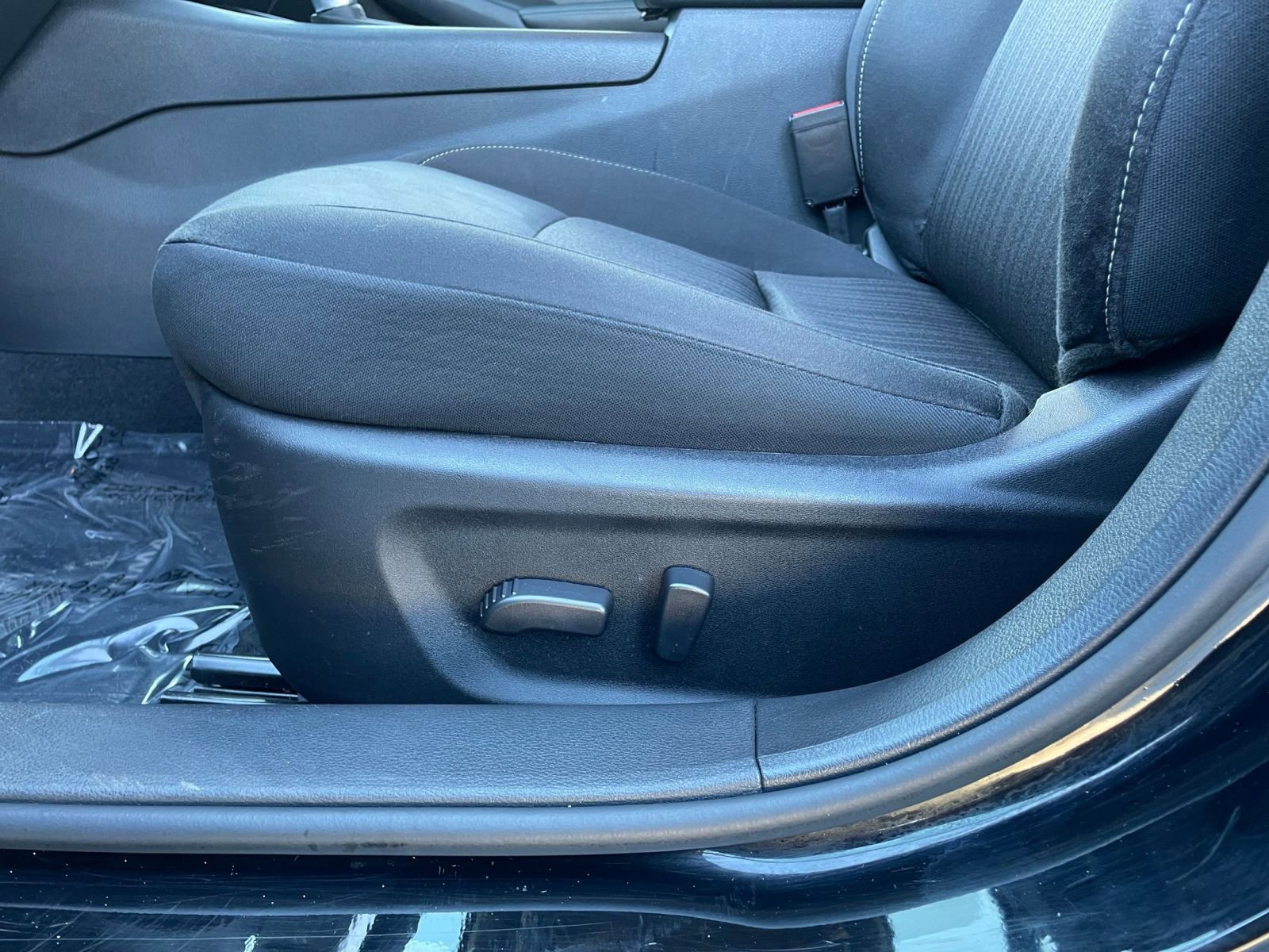 Used 2025 Nissan Altima 2.5 SV image 23