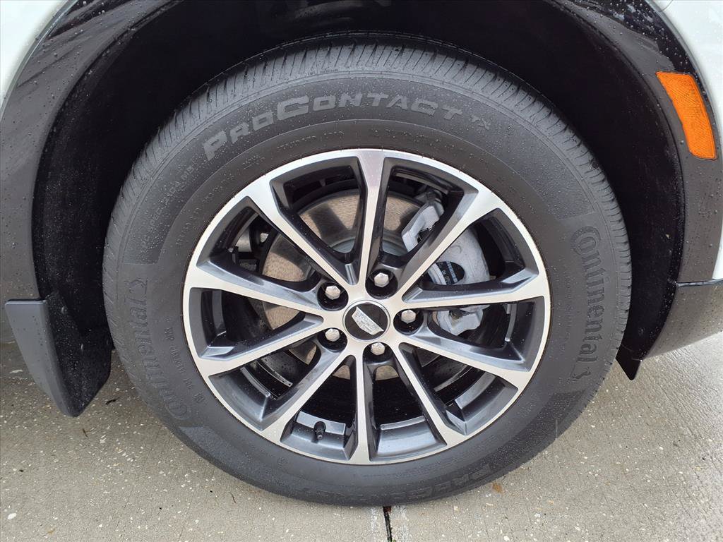 Used 2024 Cadillac XT4 Sport FWD image 7