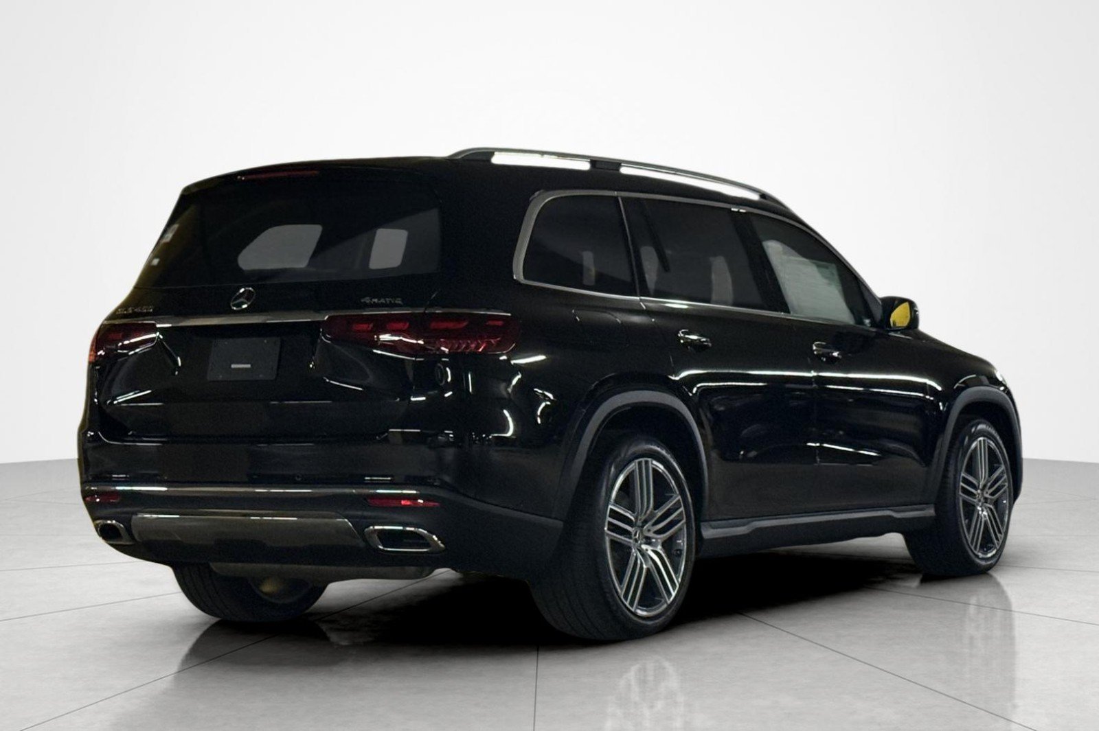 New 2026 Mercedes-Benz GLS 450 4MATIC image 5