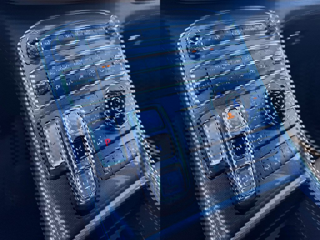 Used 2021 Hyundai Santa Fe Calligraphy w/ Cargo Package image 15