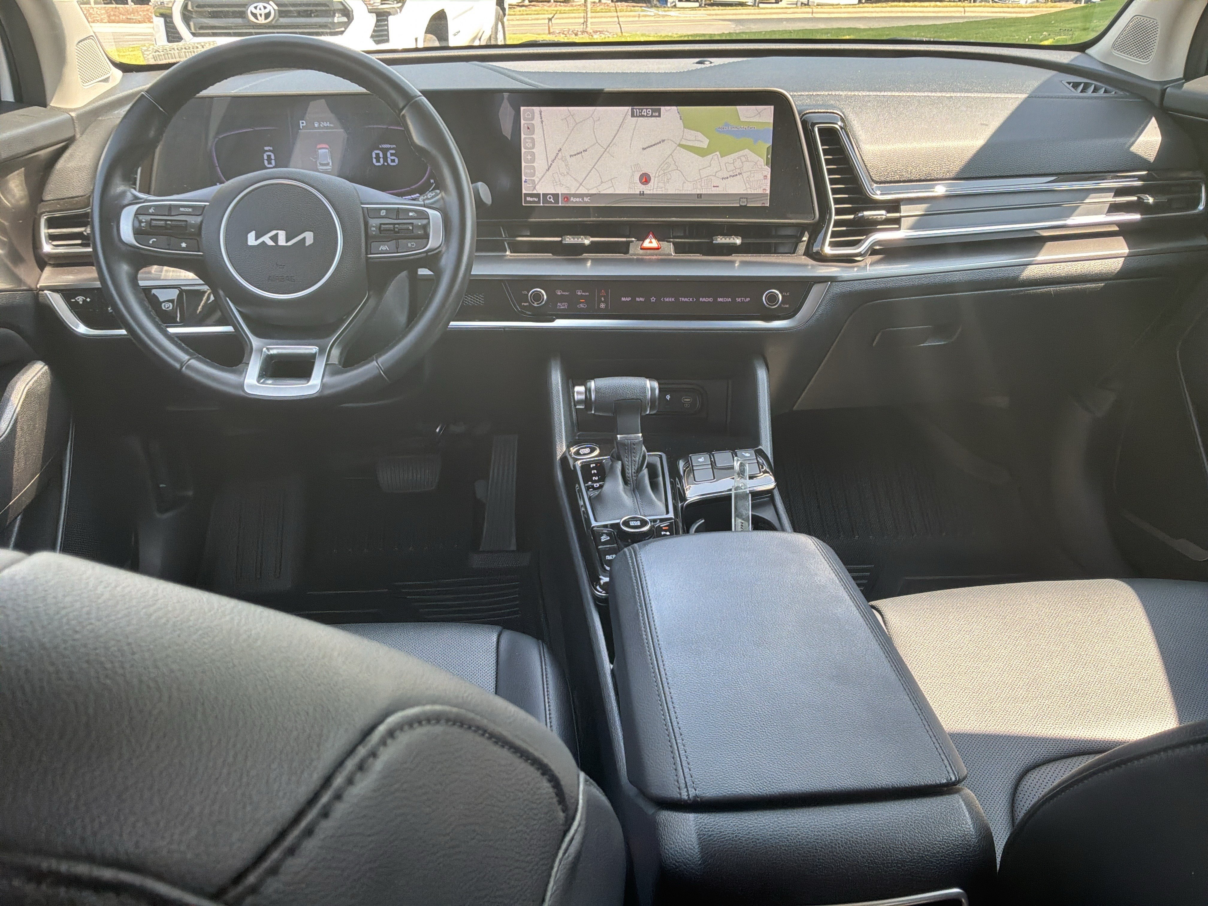 Used 2023 Kia Sportage EX FWD image 33