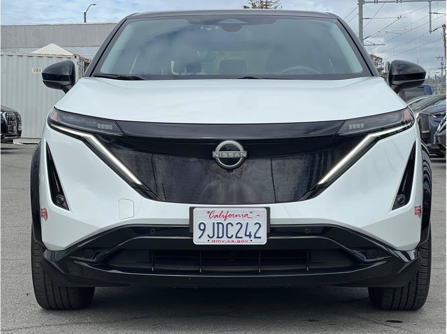 Used 2023 Nissan Ariya FWD image 2