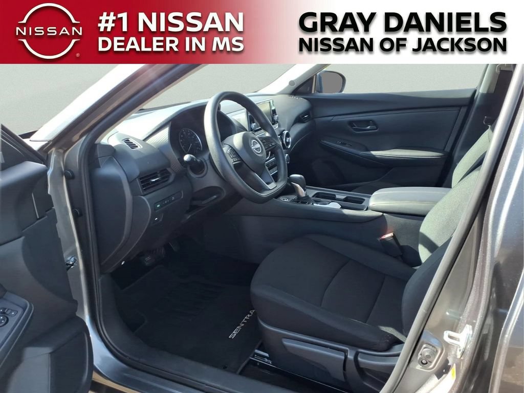 Certified 2025 Nissan Sentra S FWD image 25