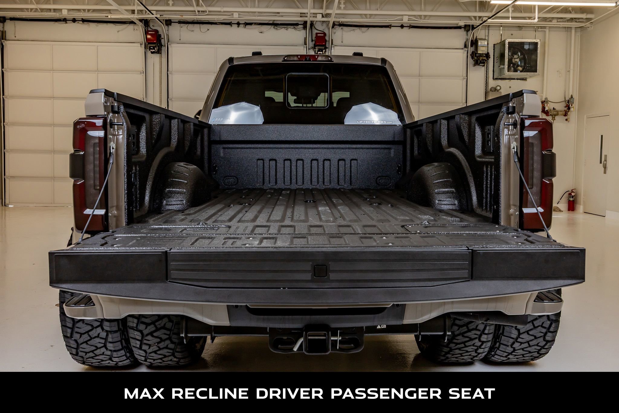 Used 2026 Ford F450 Platinum AWD/4WD image 9