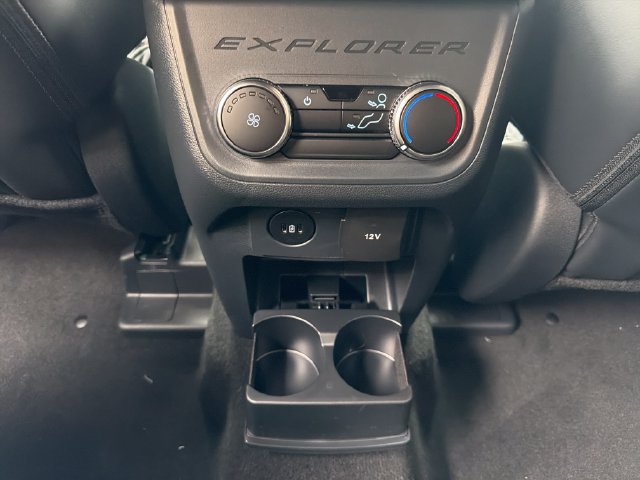 New 2027 Ford Explorer ST-Line AWD/4WD image 16
