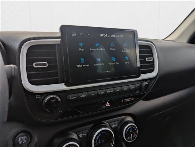 New 2025 Hyundai Venue Limited image 16