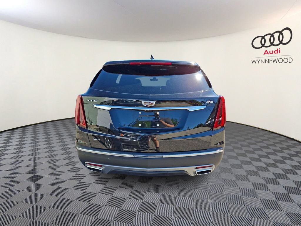 Used 2022 Cadillac XT5 Premium Luxury w/ Technology Package AWD/4WD image 5