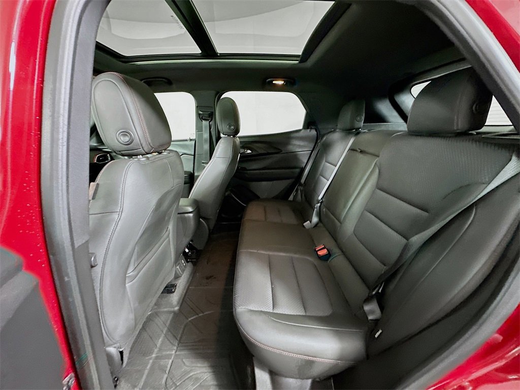 Used 2021 Chevrolet TrailBlazer RS w/ Sun and Liftgate Package image 17
