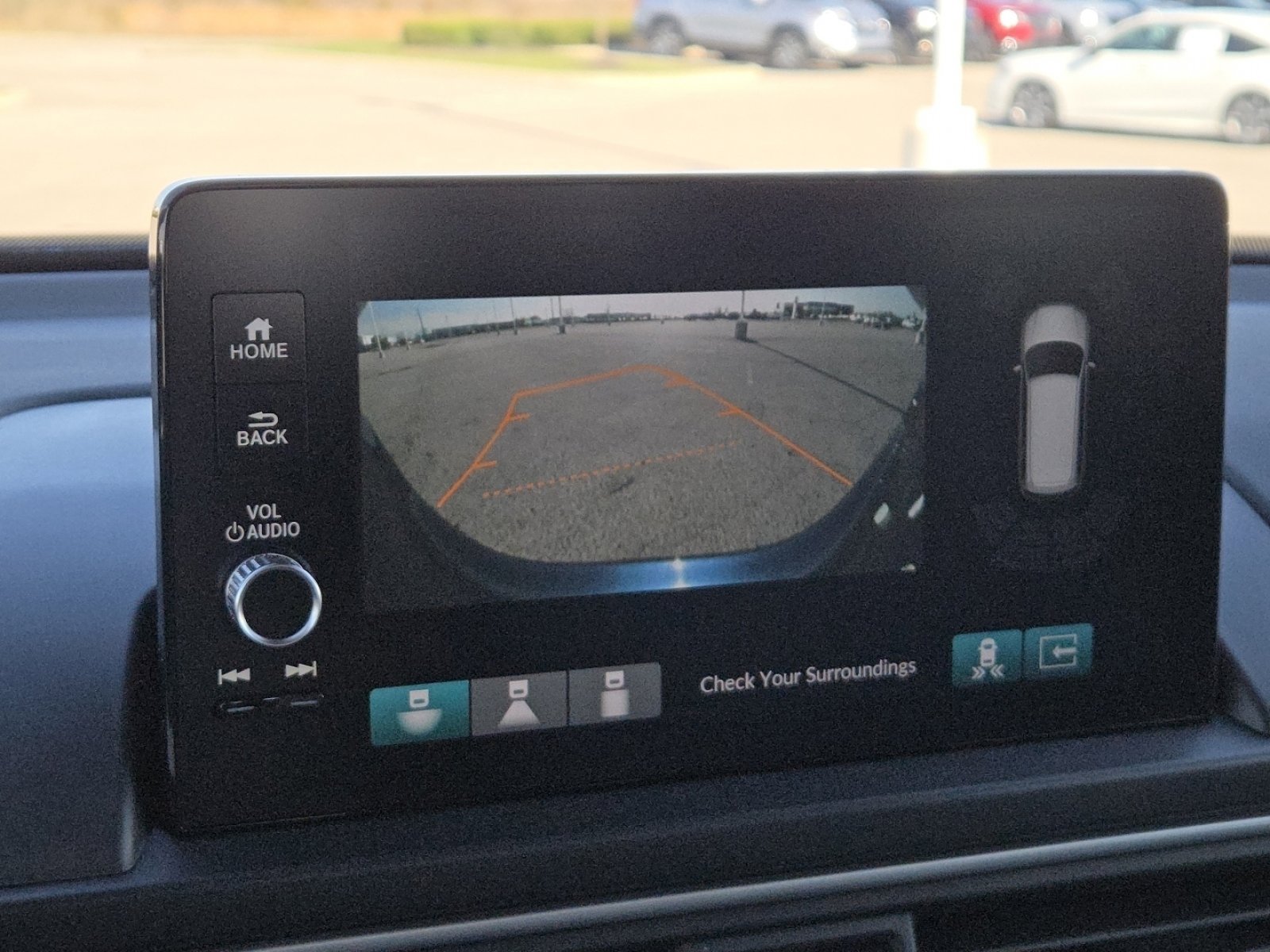 Used 2024 Honda Pilot Touring image 10