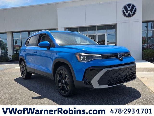 New 2026 Volkswagen Taos SE FWD image 1