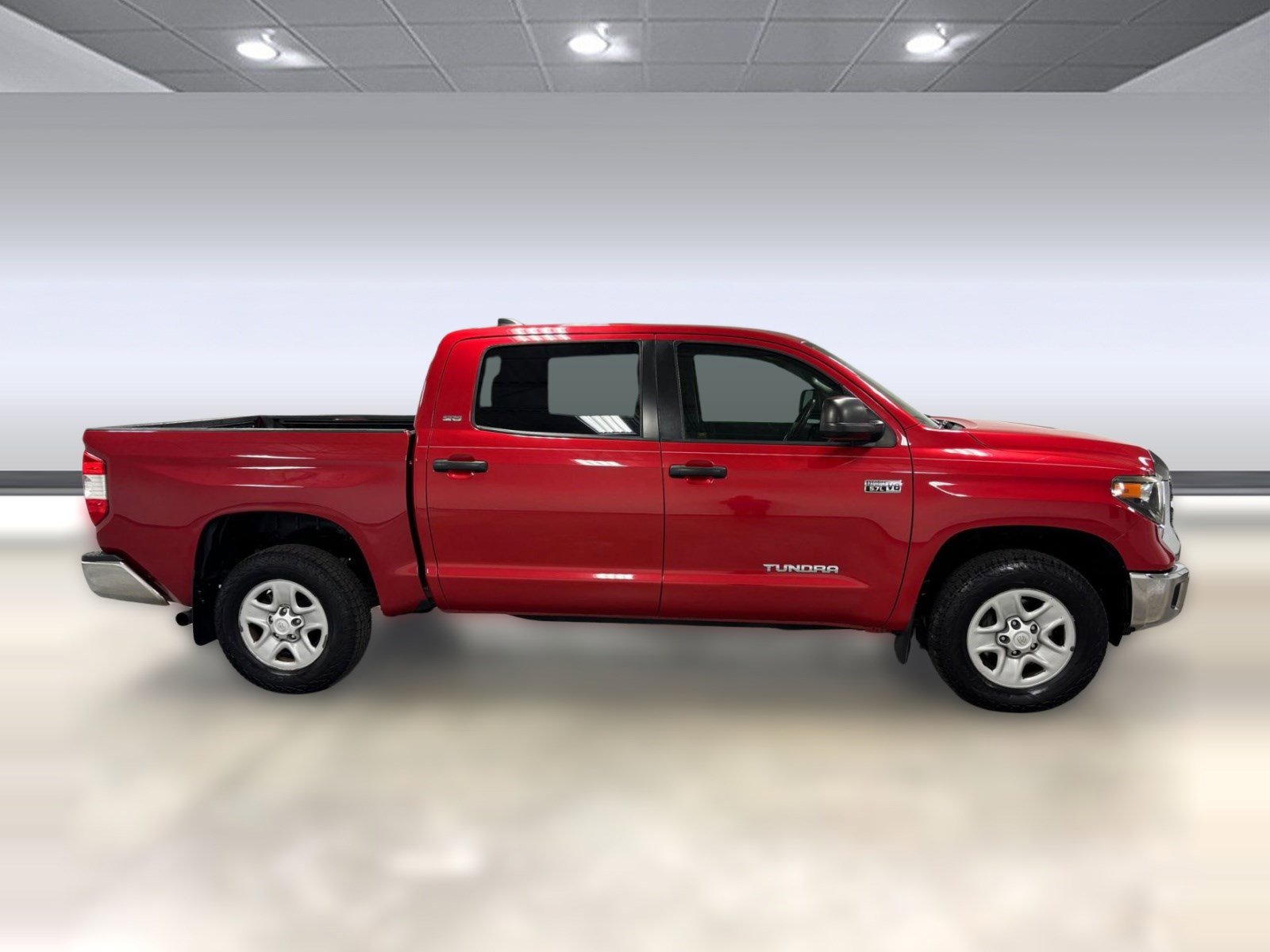 Used 2020 Toyota Tundra SR5 w/ SR5 Leather Package image 6
