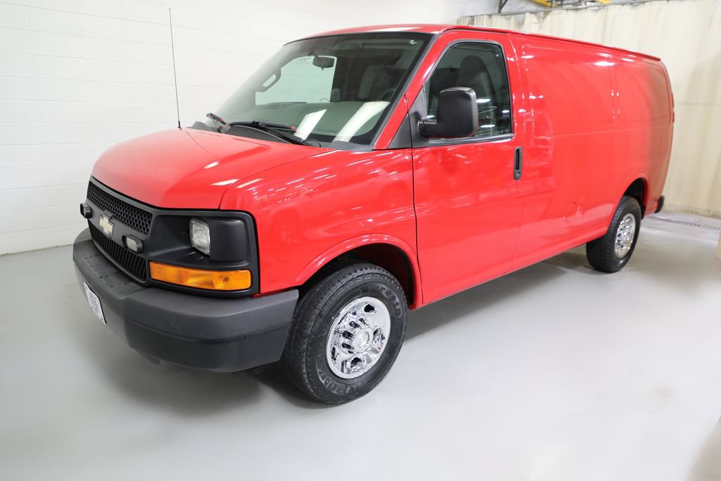 Used 2016 Chevrolet Express 3500 RWD image 11