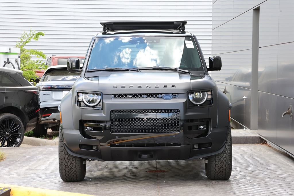 New 2026 Land Rover Defender 110 OCTA AWD/4WD image 6