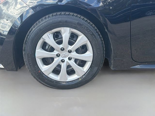 Used 2024 Toyota Corolla LE image 37