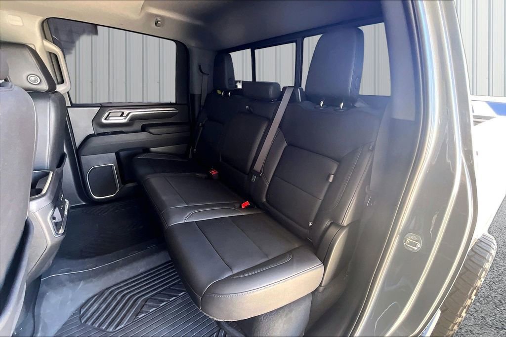 Used 2024 Chevrolet Silverado 2500 LTZ w/ LTZ Plus Package AWD/4WD image 19