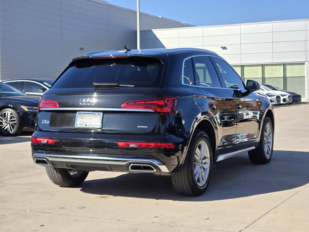 Certified 2023 Audi Q5 2.0T Premium w/ Convenience Package image 6