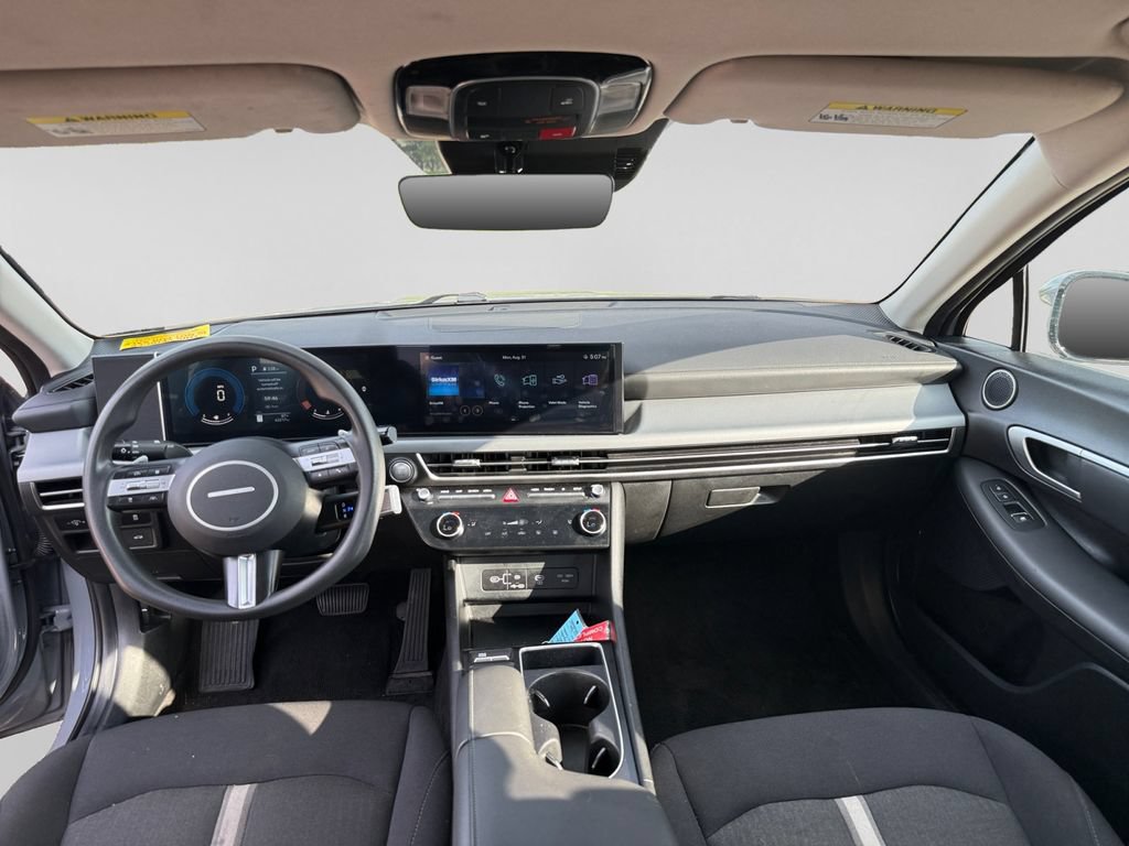 Used 2025 Hyundai Sonata SEL FWD image 23
