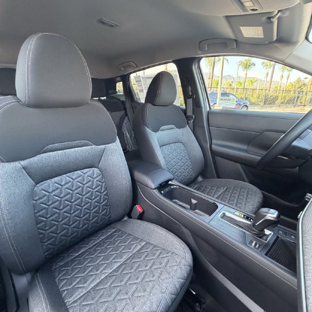 New 2026 Nissan Kicks SV w/ Cold Weather Package FWD image 28