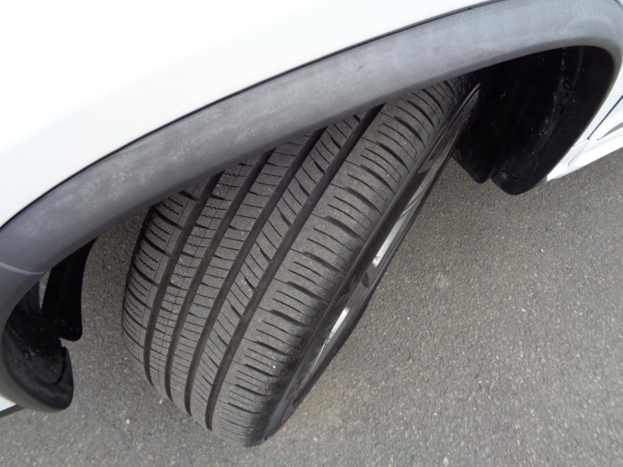 Used 2017 Volkswagen Tiguan Sport image 21