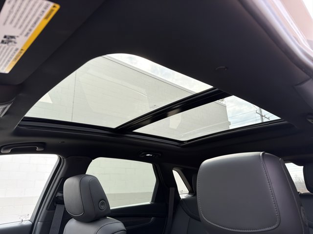 New 2026 Cadillac XT5 Sportv w/ LPO, Floor Liner Package image 14