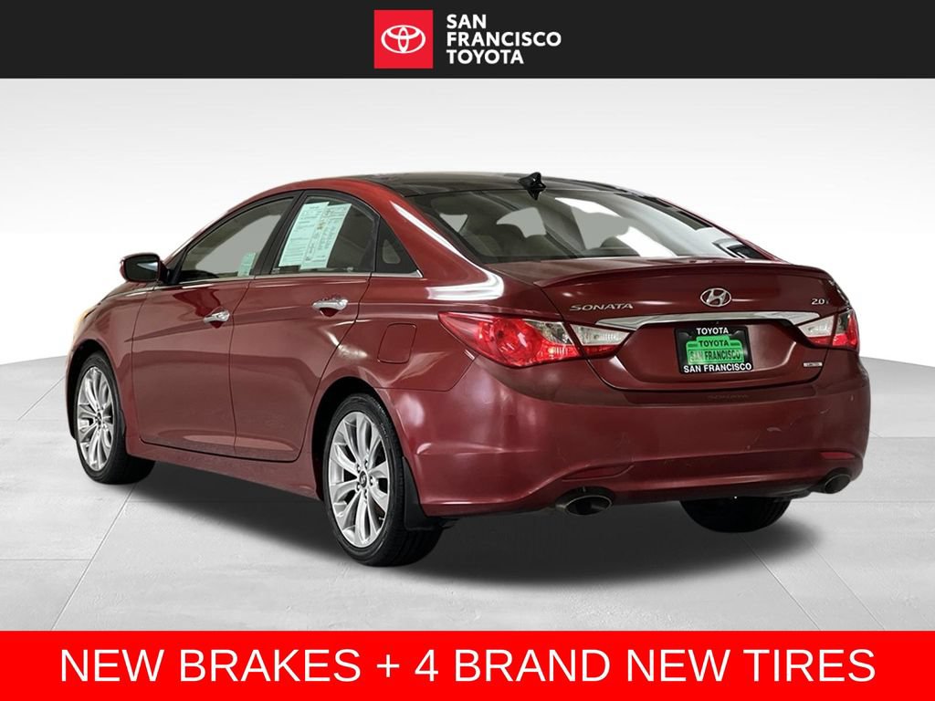 Used 2012 Hyundai Sonata Limited w/ Navigation Pkg FWD image 3