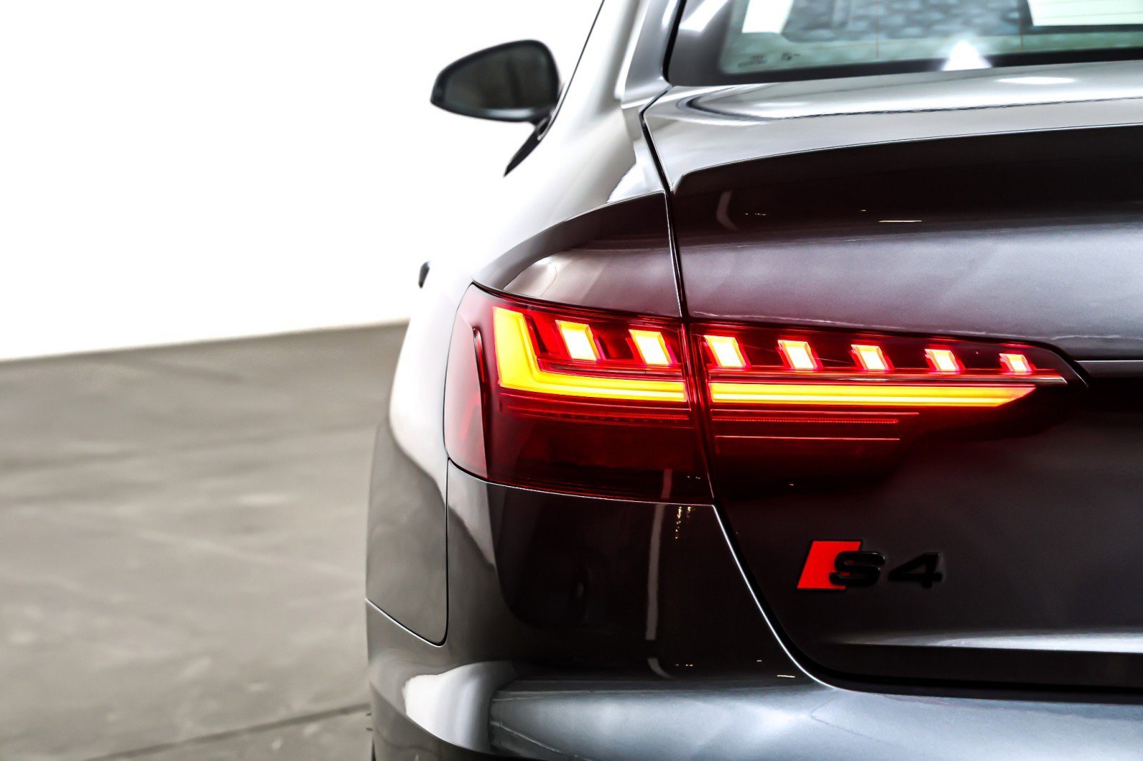 Used 2023 Audi S4 Premium Plus w/ Premium Plus Package image 16