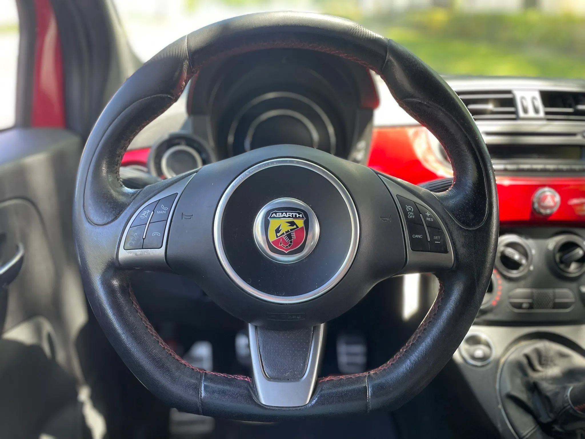 Used 2015 FIAT 500 Abarth FWD image 14