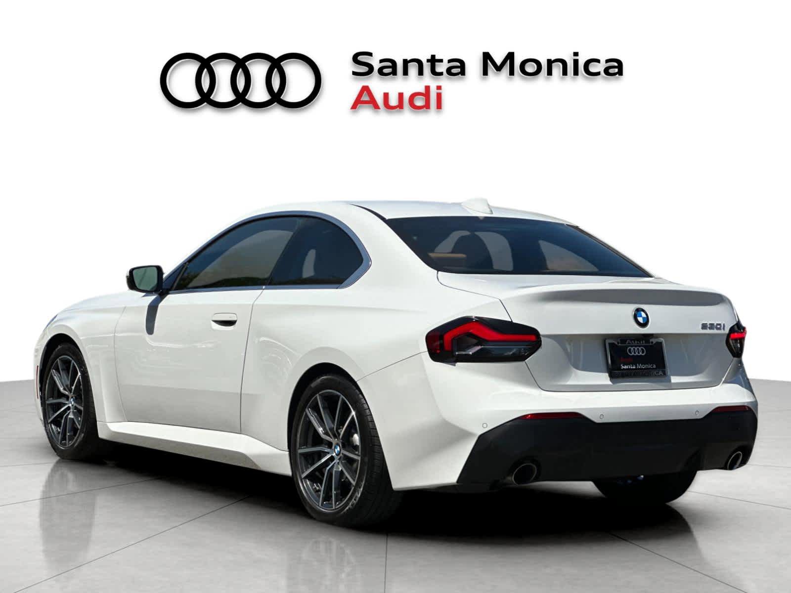Used 2022 BMW 230i Coupe w/ Convenience Package RWD image 5