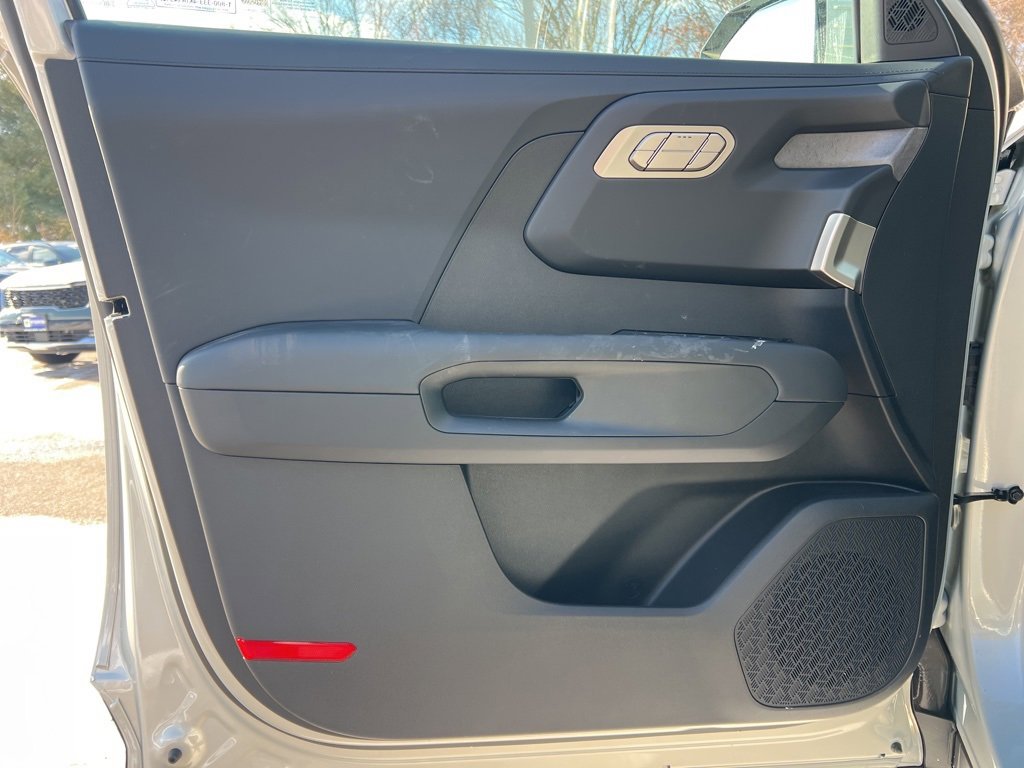 New 2027 Kia Telluride S image 8